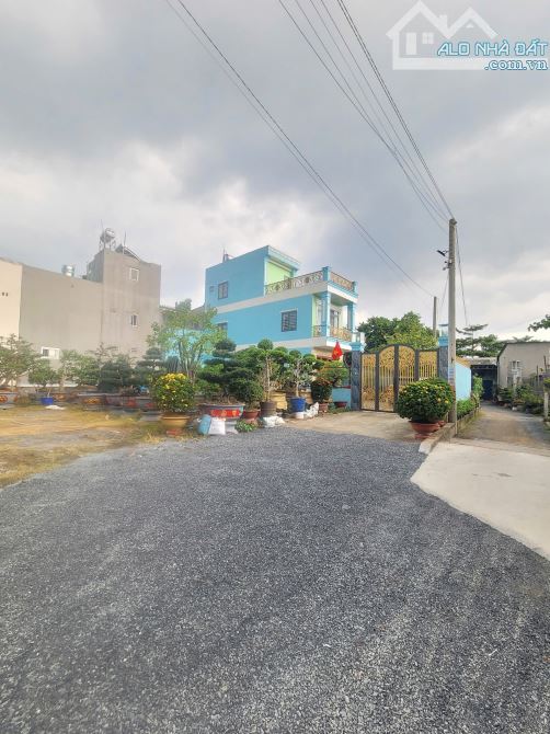 Bán đất 8x21m, hẻm Đào Duy Từ p.Đông Hòa gần trường cấp 1,2 - 3