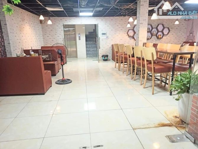 Bán tòa 12 tầng mặt phố Bùi Thị Xuân, 142m2, mặt tiền khủng, cho thuê 320tr/tháng, 158 tỷ - 3