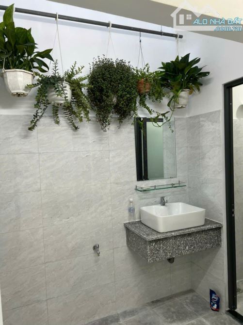 Bán nhà 2 tầng, DT 53m2 đất chỉ 4.6 tỷ, Bùi Đình Túy - THƠM NHƯ MÍT - 3