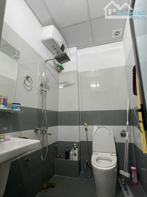 Nghĩa Đô - Cầu Giấy 30m2, 5 tầng, 6,9 Tỷ - 3