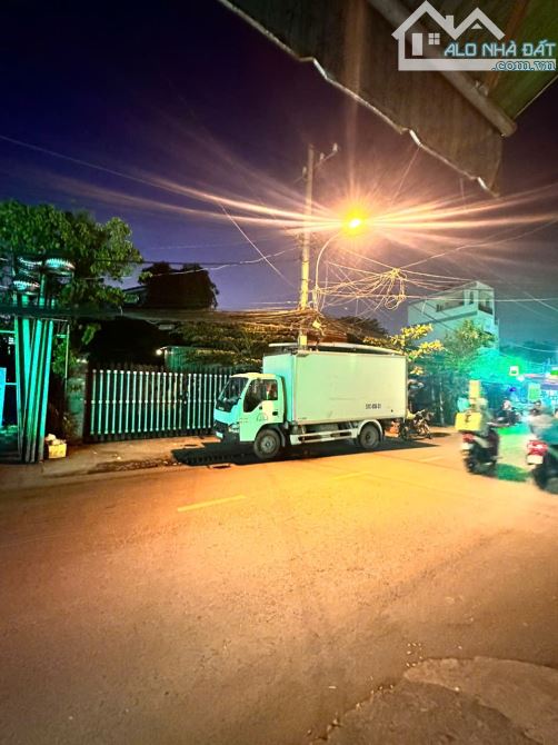 25.6 TỶ-GIÁ TỐT,GẤP BÁN NHÀ NÁT ,7mx28m--200m2 -MT đường đổ xuân hợp ,q2 ,thủ đức. - 4