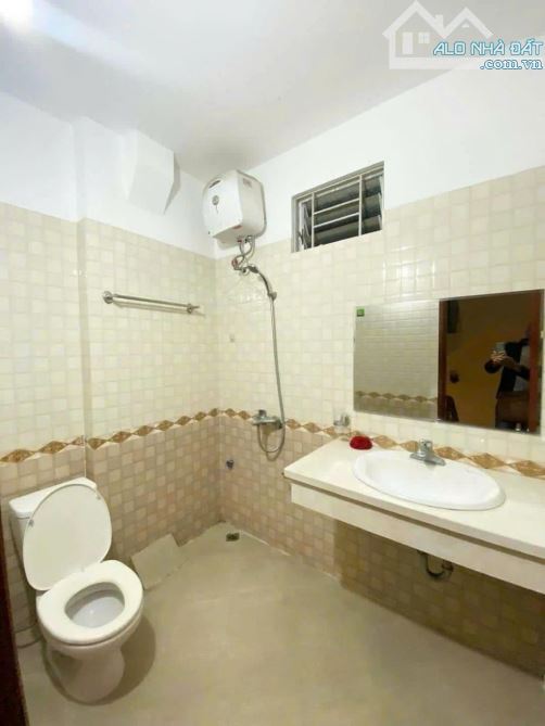 Bán nhà 5 tầng ngõ Trại Cá, Trương Định, thông Trần Đại Nghĩa. - 4