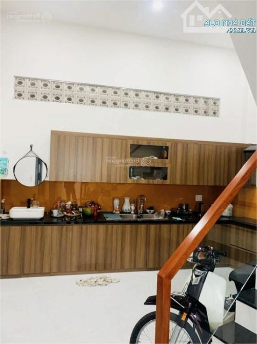 🏡 Bán nhà CMT8, Q.10, nở hậu hẻm sạch, nhỉnh 8.x tỷ! - 4