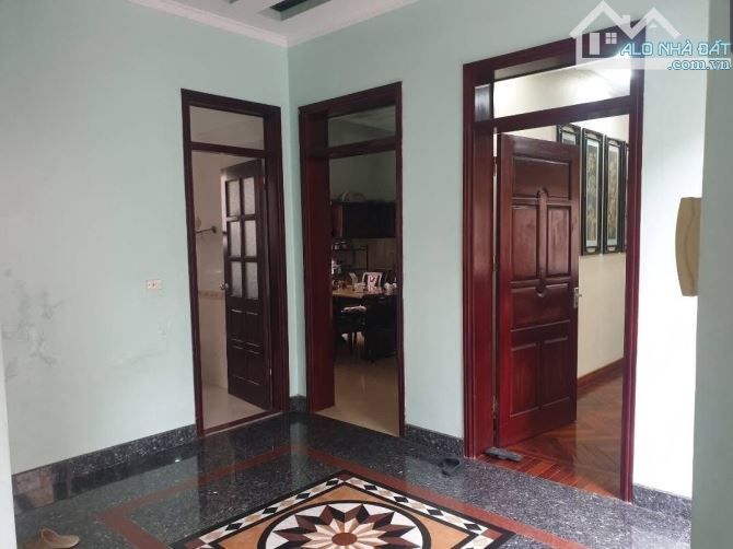 Bán biệt thự lô góc khu cao cấp 97 Bạch Đằng, Hồng Bàng DT: 293m Giá: 30 tỷ 900tr - 4