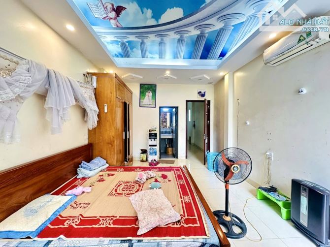 Bán gấp nhà tại Quang Tiến, Gần Vinsmart - 60m2 x 4 tầng - Ô tô, kinh doanh - 4