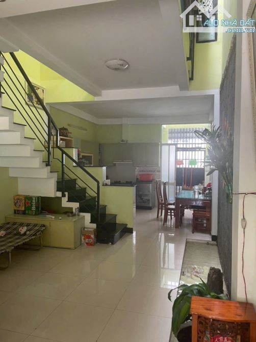 CHỦ GỞI BÁN NHÀ 1 TRỆT 1 LẦU KHU TÁI ĐỊNH CƯ BỬU HOÀ. ĐƯỜNG 6M + VĨA HÈ 3M. GIÁ CHỈ 3,2 TỶ - 4