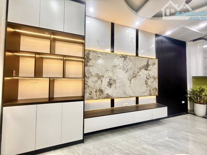 BÁN NHÀ ĐẸP NGÕ NÔNG GẦN PHỐ OTO 50M, NỞ HẬU 37M 5T CHỈ 6,95 TỶ - 4