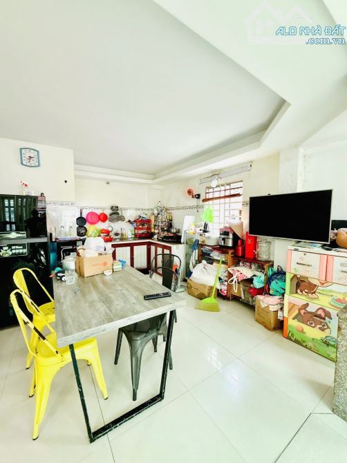 BÁN NHÀ DƯƠNG BÁ TRẠC – P.1, QUẬN 8 – GIÁ CHỈ 4 TỶ 880 TRIỆU - 4