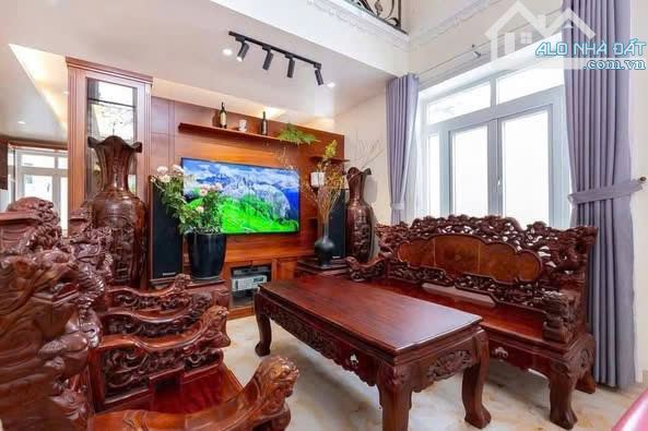 BIỆT THỰ Á CHÂU NGAY BIỂN BÃI SAU TP VŨNG TÀU - GẦN BIỂN - 300M - CHỈ 88 TRIỆU/M2 - 4