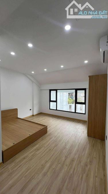 Bán nhà Phương Liệt - Căn góc - ô tô tránh - 145m - 5T - Thang máy 38 tỷ - 4
