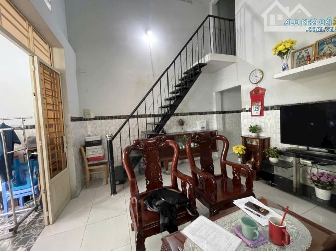 4.3T.ỷ - Hẻm xe hơi, Dương Đình Hội, Phước Long B - 3 Phòng ngủ - Gần Vành Đai 2 - 4