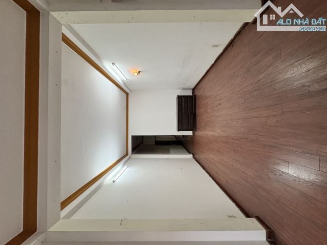 Bán nhà mặt tiền Phan Văn Trị, phường 10, Gò Vấp, 110m2, 4 tầng, giá 20 tỷ - 4