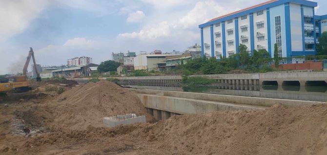 ĐẤT XƯỞNG CÒN SÓT LẠI MẶT TIỀN SÔNG THAM LƯƠNG – NGUYỄN VĂN QUÁ* 3550M2 NGANG 55M 40TR/M2 - 5