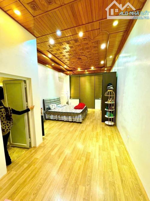 🏠 SIÊU PHẨM 5 TẦNG– PHỐ LÂM TƯỜNG, TRẦN NGUYÊN HÃN, QUẬN LÊ CHÂN – 90M² – Ô TÔ VÀO NHÀ - 5