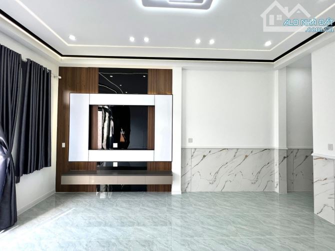 nhà trệt mới xây hẻm 11 đa khoa trung ương, gần đường số 1 khu cán bộ - 5