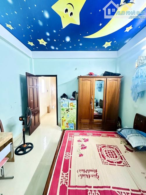 Bán gấp nhà tại Quang Tiến, Gần Vinsmart - 60m2 x 4 tầng - Ô tô, kinh doanh - 5