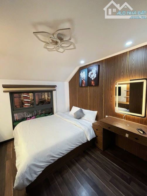 cần bán VILLA  2 MẶT TIỀN vuông vức Phạm Hồng thái   - P10 . Chỉ 10 TỶ 5 - 5