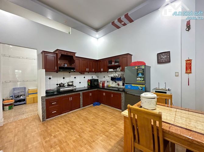 💥Nhà 2 mê kiên cố mặt tiền đường Phan Chu Trinh - giá 16 tỷ - 5