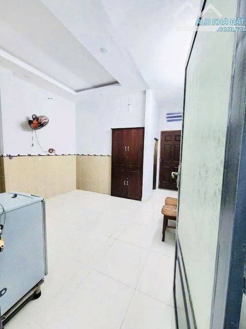 NHÀ ĐẸP 4 TẦNG BTCT – 373 LÝ THƯỜNG KIỆT, P9, TÂN BÌNH – GIẢM SỐC 290TR, CHỈ 10.5 TỶ 	•	DT - 6