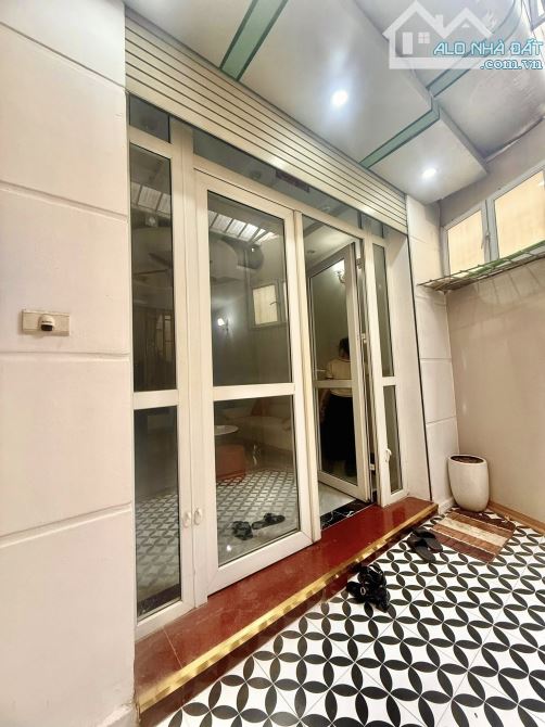 BÁN NHÀ ĐẸP NGÕ NÔNG GẦN PHỐ OTO 50M, NỞ HẬU 37M 5T CHỈ 6,95 TỶ - 6