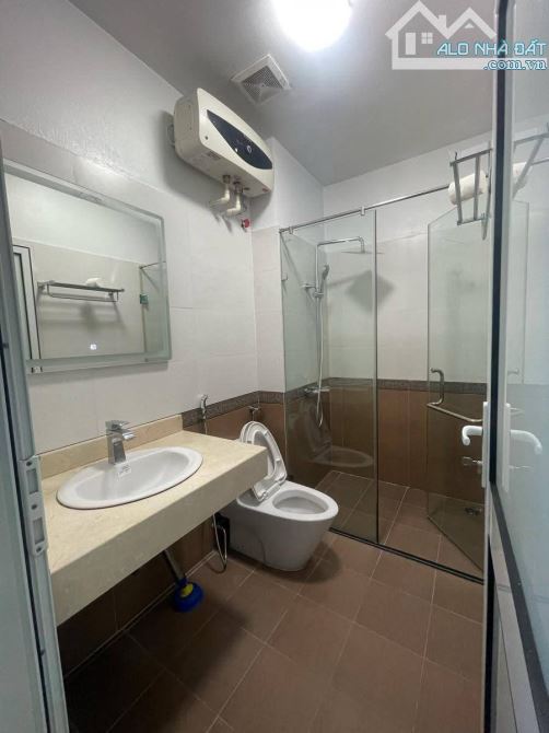 Chỉ 16.5 tỷ về ở luôn - Bán biệt thự khu đô thị Đại Kim 51m2; nhà 5 tầng - 6