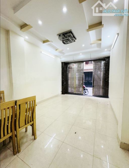 Bán nhà Trần Quốc Hoàn 45mx6T, phân lô ô tô tránh, gần phố, KD đỉnh, 18 tỷ. - 6