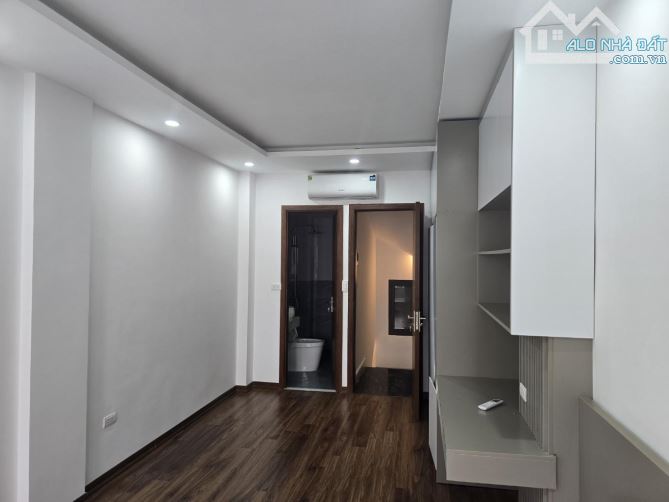 Bán nhà riêng 6 tầng đủ tiện nghi phố Nguyễn Phúc Lai, Hoàng Cầu - 6