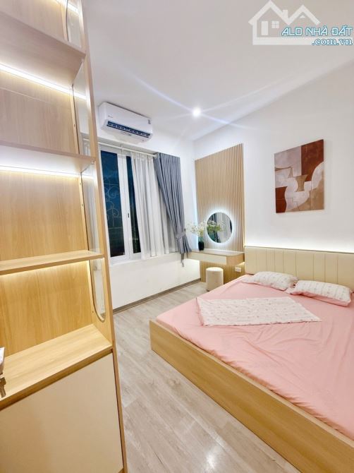 Bán tập thể tầng 4 phố Vũ Ngọc Phan, thông Láng Trung. - 6