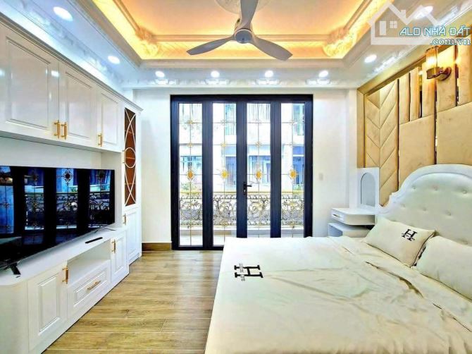Bán nhà mới hẻm 83 Đào Tông Nguyên Thị Trấn Nhà Bè, 4x13m, 3 lầu Giá 5,95 Tỷ - 7