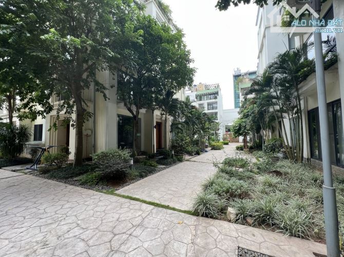 BÁN BIỆT THỰ LA CASA VŨ NGỌC PHAN, ĐỐNG ĐA - RESORT 5 SAO GIỮA LÒNG THỦ ĐÔ HÀ NỘI - 9