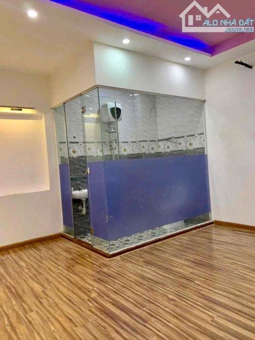 Nhà 3 tầng kiên cố, 100m2 kiệt 4m ô tô thông Ông Ích Đường, Cẩm Lệ, Đà Nẵng👉4,85 tỷ - 9