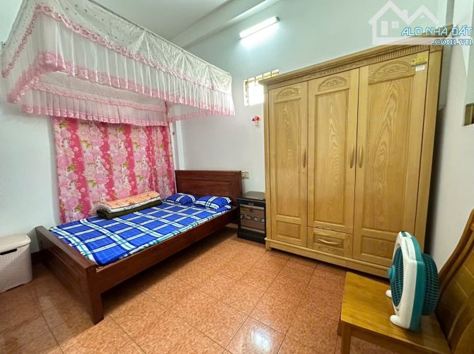 💥Nhà 2 mê kiên cố mặt tiền đường Phan Chu Trinh - giá 16 tỷ - 9