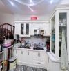 Bán nhà ngõ 250 Tân Mai, 40m2 x 5 tầng, gần ô tô, 180tr/m2