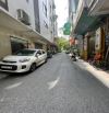 Bán nhà phố Nguyên Hồng, Đống Đa 48m, 4 tầng. Giá: 23.9 tỷ