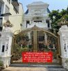 Nhà Biệt Thự Phong Cách Lâu Đài Pháp, Kiệt Oto Võ Nguyên Giáp