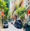 Chị gái nhờ bán gấp nhà Phùng Chí Kiên Cầu Giấy phân lô hai oto tránh nhau giá nhỉnh 19tỷ