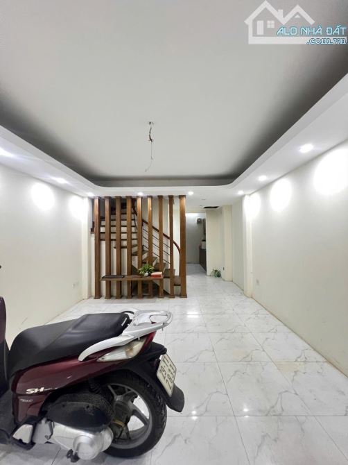 Bán nhà Đông Ngạc, Bắc Từ Liêm, oto đỗ, 50m2 - 4t - mt4m - nhỉnh 8 tỷ