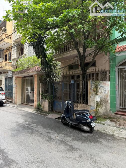 Bán nhà phân lô, vỉa hè, ôtô tránh, Ngụy Như Kon Tum, Thanh Xuân 60m2 4 tầng MT 4.5m 22 tỷ