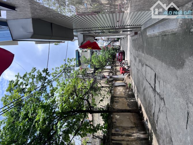 Nhà dân xây ở Ngô Thì Nhậm, gần nhà thi đấu Hà Đông, DT 35m2, ngõ ô tô, thông tứ phía - 5