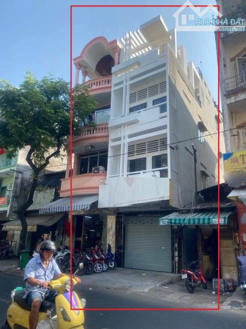 Bán căn góc Mặt tiền Phó Cơ Điều Q11, 73m2, 4 tầng + st, Đang có thu nhập cao