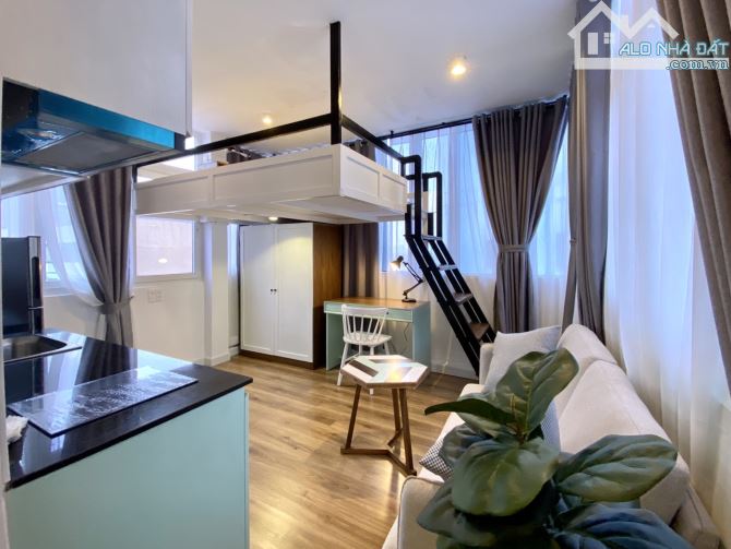 Bán nhà, đường NGUYỄN THỊ THẬP. Q.7. Dt: 5m x 20m. Giá: 10.5 tỷ.