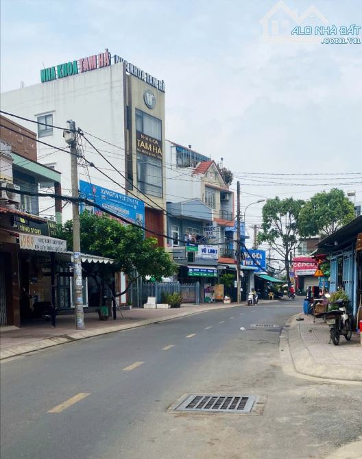 Nhà 2 tầng sạch đẹp kiên cố, Gần Phạm Văn Đồng, Linh đông Thủ đức, không quy hoạch,1.95ty