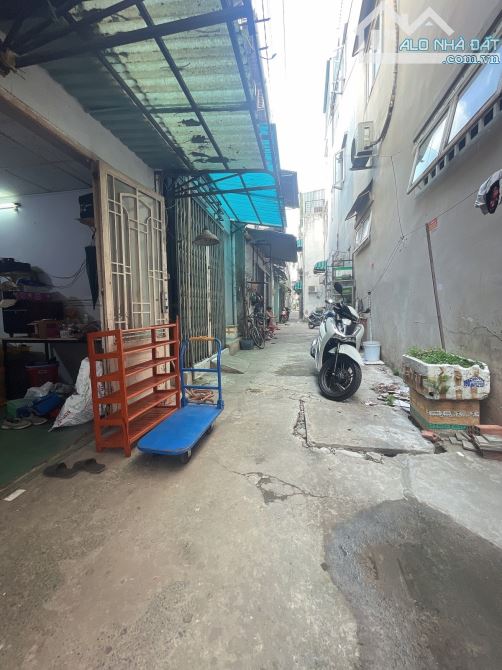 4x8.4m Phạm Văn Chiêu, Gò Vấp, 2 tầng đúc, 20m ra ô tô, chỉ 2.9 tỷ