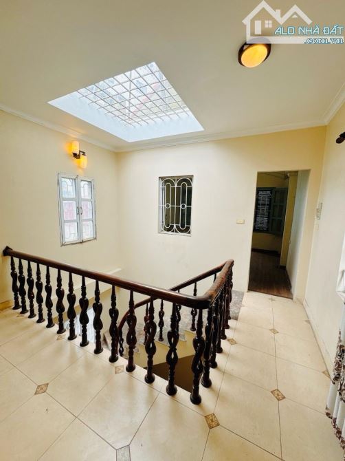 🏡 NHÀ ĐẸP TRỊNH CÔNG SƠN – CÁCH PHỐ ĐI BỘ 50M – Ở CỰC SƯỚNG – GIÁ 16 TỶ