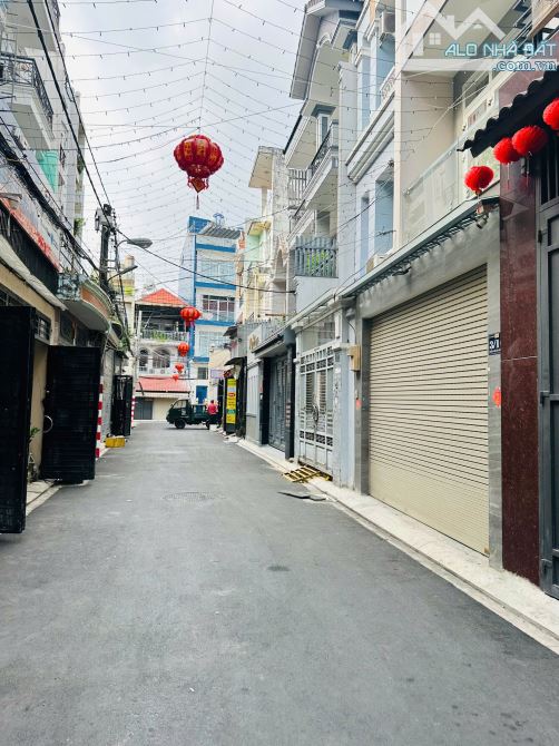 Bán Nhà Hẻm 78 Ba Vân, Xe hơi tới nhà - DT 60m2 [3.8x16]m - 3 Tầng BTCT kiên cố - Chỉ 7.8