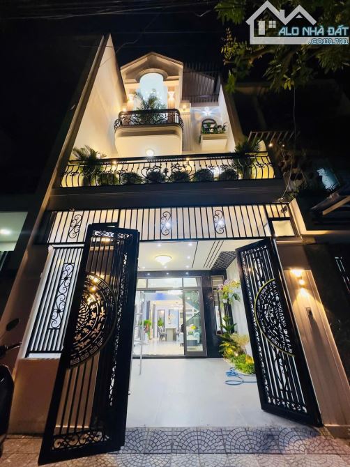 Mua ngay nhà đẹp gần Đại học TDTT Hà Nội, Phụng Châu, Chương Mỹ 76m2 4 tầng ô tô vào