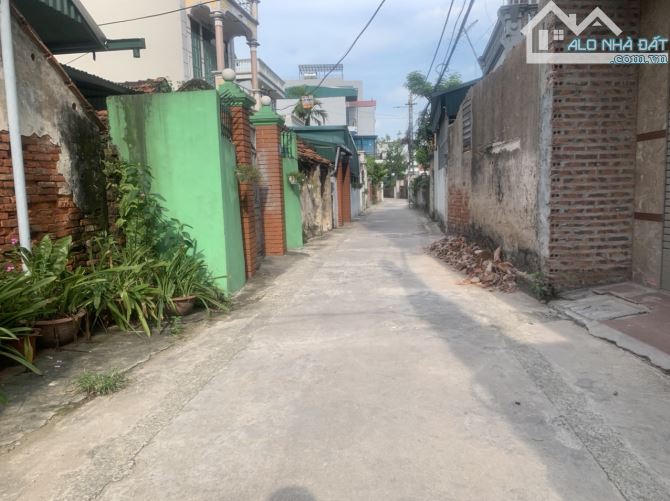 8 tỷ tìm đất định cư khó quá cần xem ngay lô này tại tổ 8 Thạch Bàn