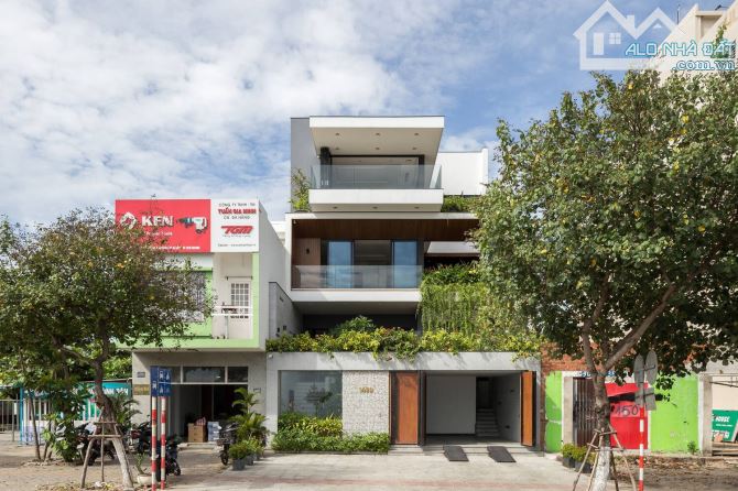Bán gấp nhà mới 3 lầu Đường Đặng Dung, Quanaj1, DT : 6x8m, xe hơi vào nhà, chỉ 15,9 tỷ