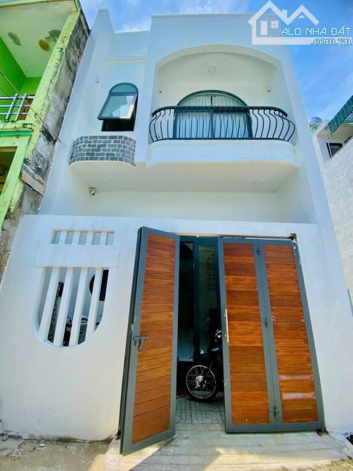 Bán nhà 2 tầng Hướng Bắc, hẻm Lê Văn Sỹ, Trung tâm TP Quảng Ngãi