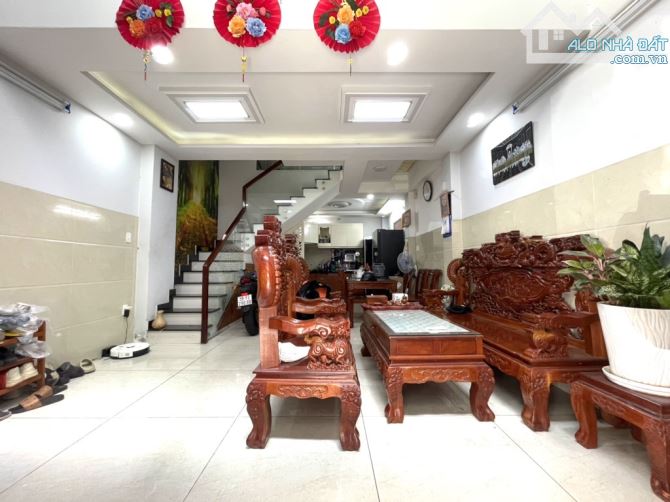 NHÀ ĐẸP 5 TẦNG- LÊ ĐỨC THỌ P13 Gò Vấp - XE HƠI ĐẾN CỬA